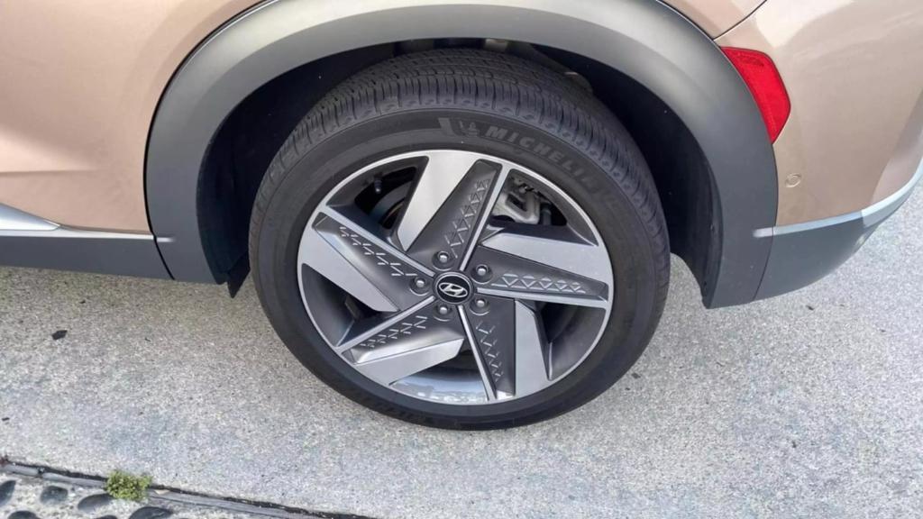 used 2020 Hyundai NEXO car, priced at $8,999