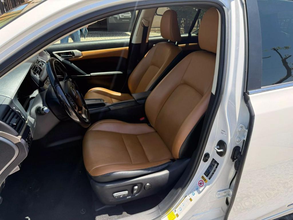used 2016 Lexus CT 200h car, priced at $18,499