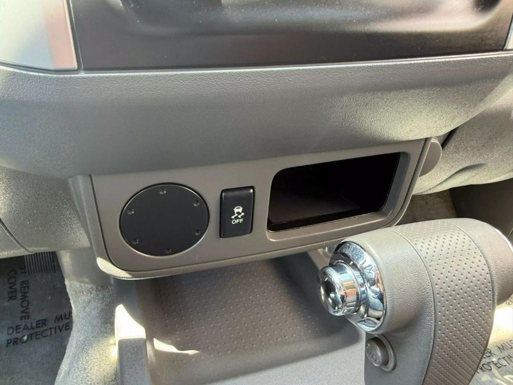 used 2015 Nissan Frontier car, priced at $13,999