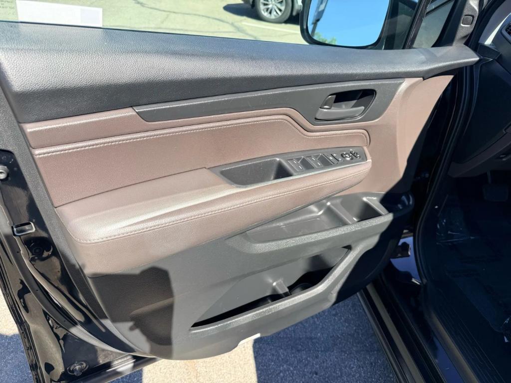 used 2018 Honda Odyssey car, priced at $19,999