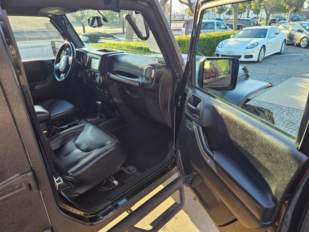 used 2016 Jeep Wrangler Unlimited car, priced at $22,999