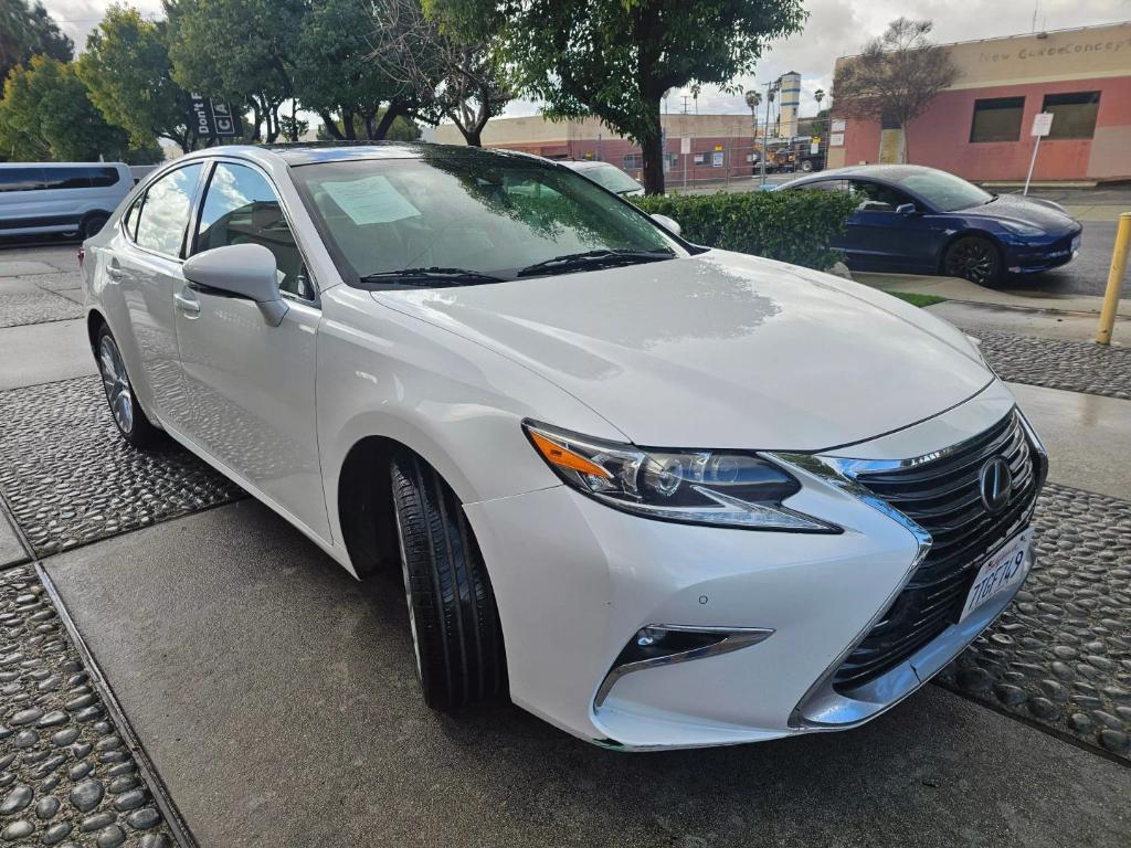 used 2016 Lexus ES 350 car, priced at $17,999