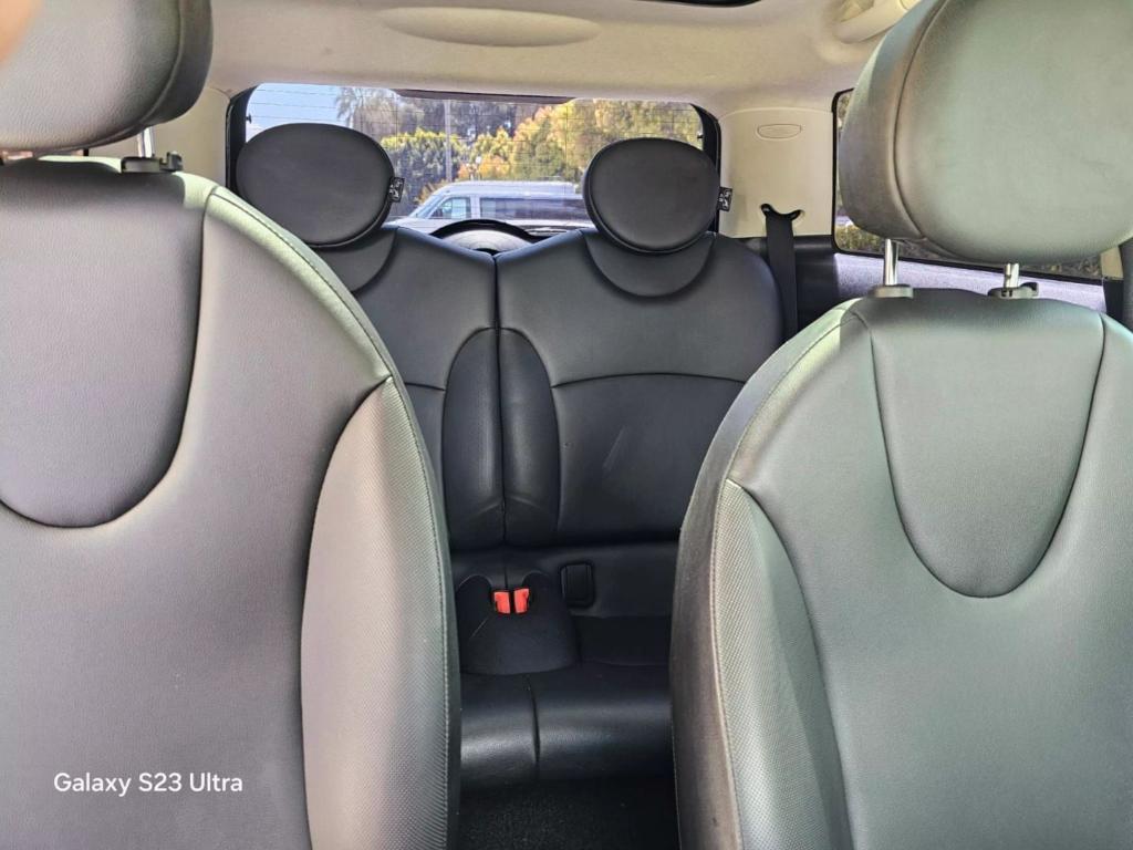 used 2013 MINI Hardtop car, priced at $7,999