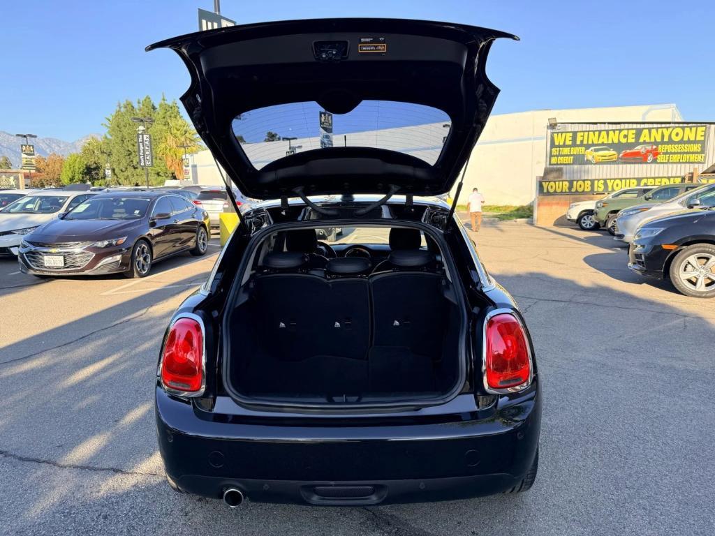 used 2018 MINI Hardtop car, priced at $12,499