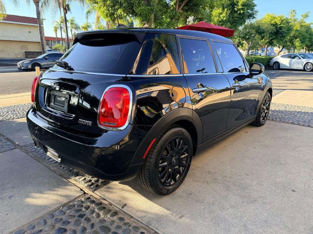 used 2018 MINI Hardtop car, priced at $12,499