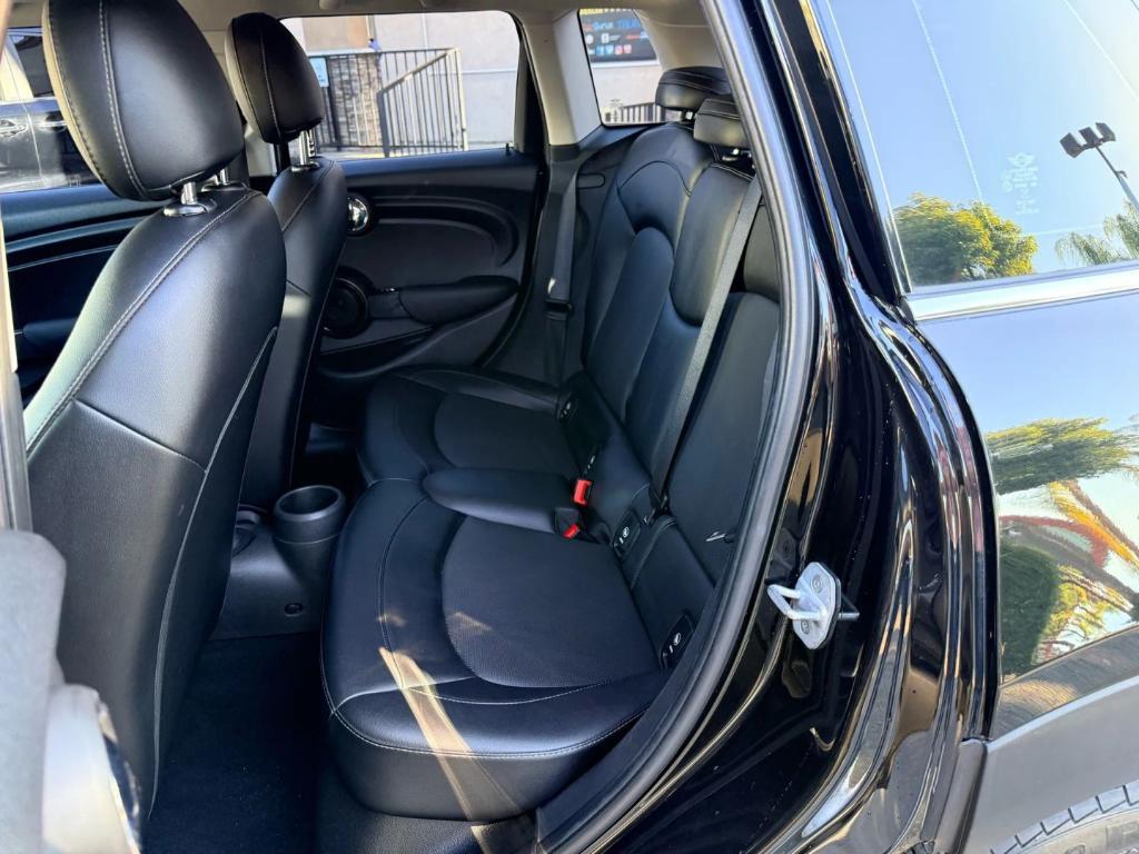 used 2018 MINI Hardtop car, priced at $12,499