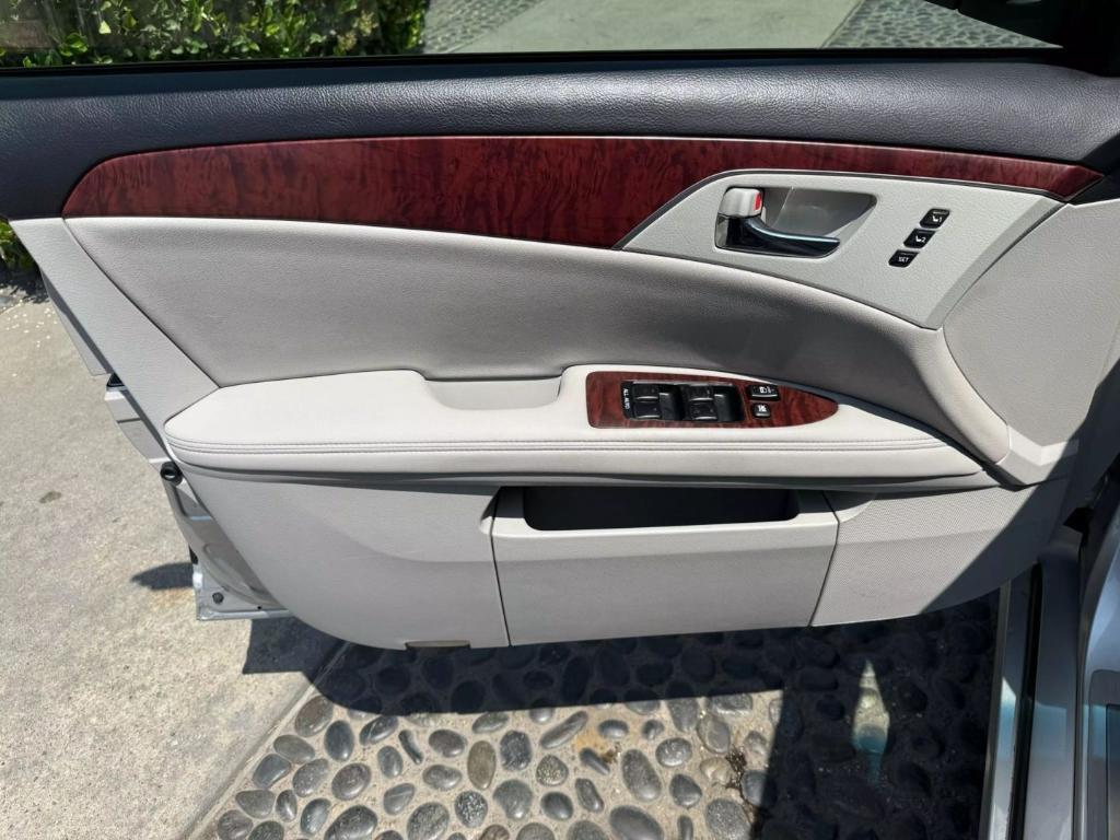 used 2012 Toyota Avalon car, priced at $14,999