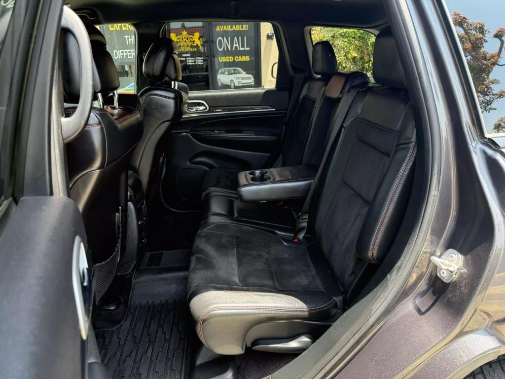 used 2018 Jeep Grand Cherokee car, priced at $18,999