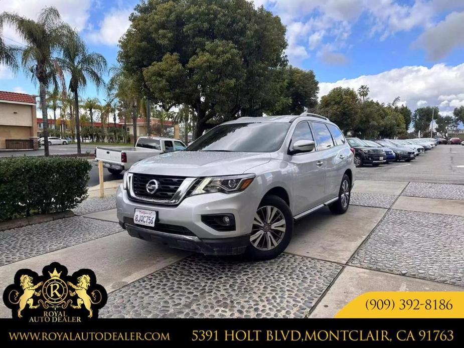 used 2020 Nissan Pathfinder car, priced at $13,999