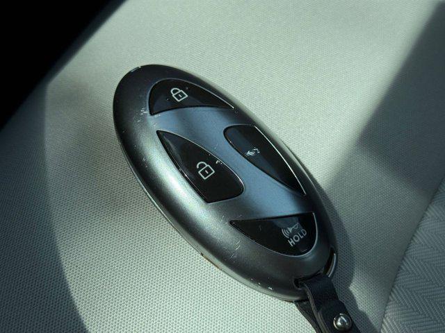 used 2024 Hyundai Sonata Hybrid car, priced at $23,186