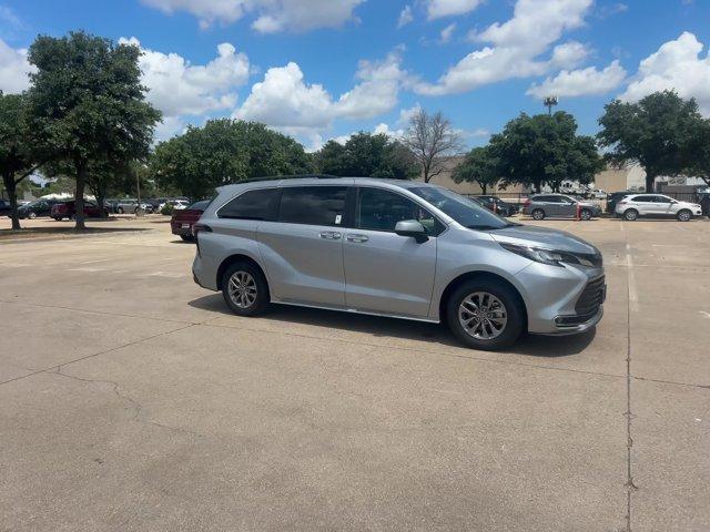 used 2023 Toyota Sienna car, priced at $44,482