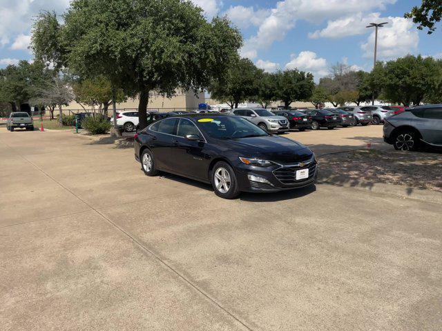 used 2023 Chevrolet Malibu car, priced at $19,554