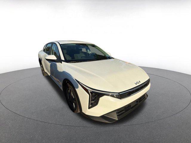 used 2025 Kia K4 car, priced at $19,919