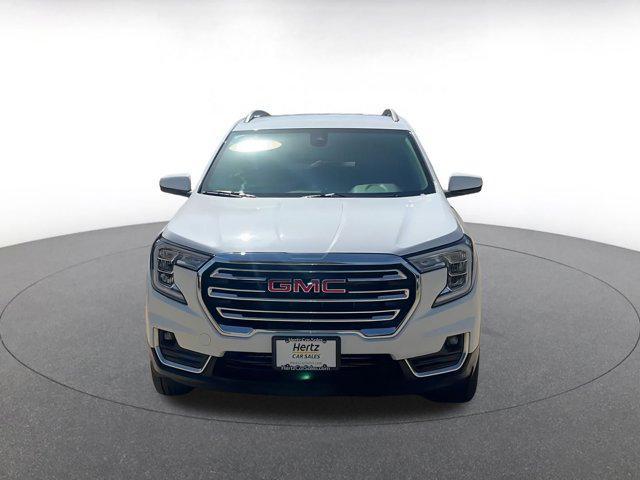used 2024 GMC Terrain car, priced at $26,000