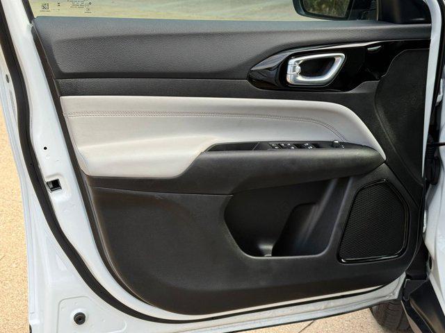 used 2025 Jeep Compass car, priced at $26,000