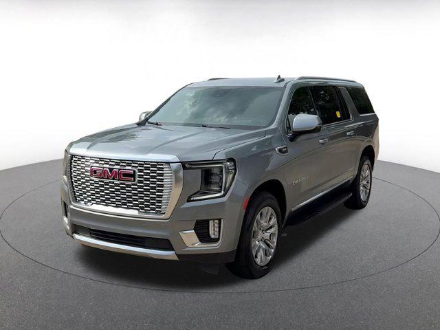 used 2023 GMC Yukon XL car, priced at $53,657