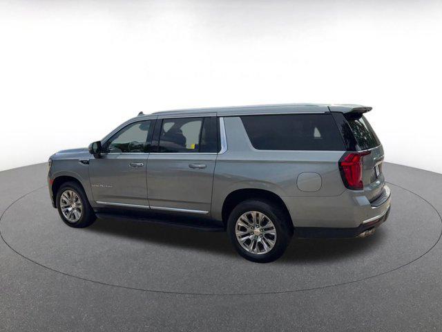used 2023 GMC Yukon XL car, priced at $53,657