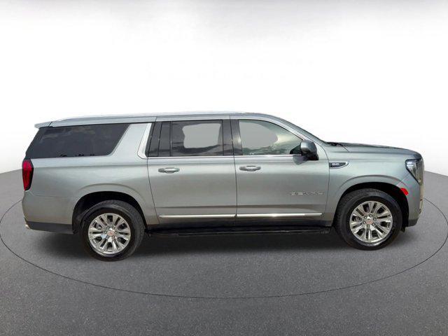 used 2023 GMC Yukon XL car, priced at $53,657