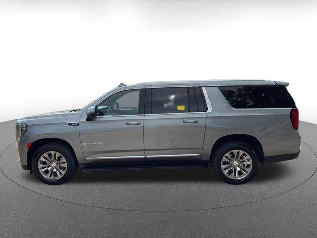 used 2023 GMC Yukon XL car, priced at $53,657