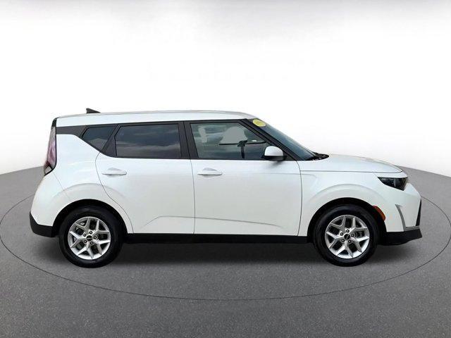 used 2023 Kia Soul car, priced at $17,786