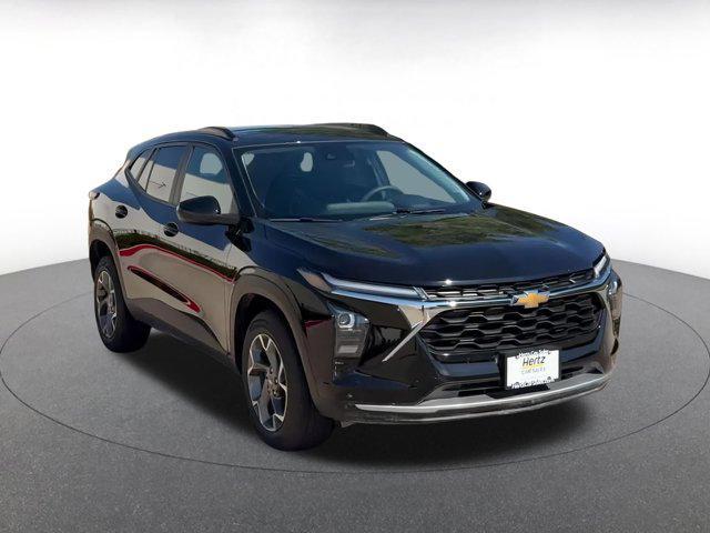 used 2025 Chevrolet Trax car, priced at $21,498