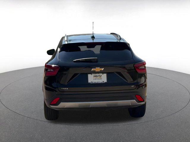 used 2025 Chevrolet Trax car, priced at $21,498