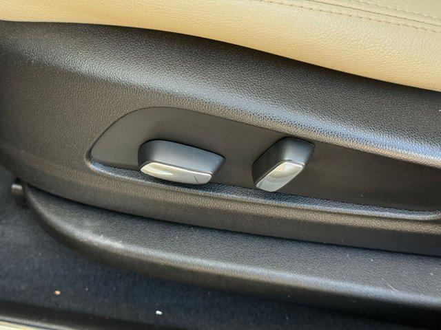 used 2018 Cadillac XT5 car, priced at $15,151