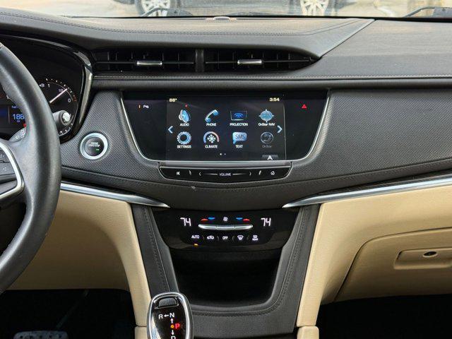 used 2018 Cadillac XT5 car, priced at $15,151