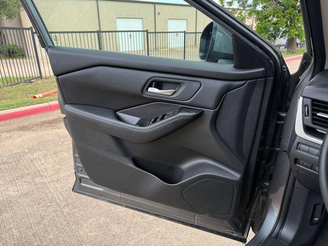 used 2024 Nissan Rogue car, priced at $24,104