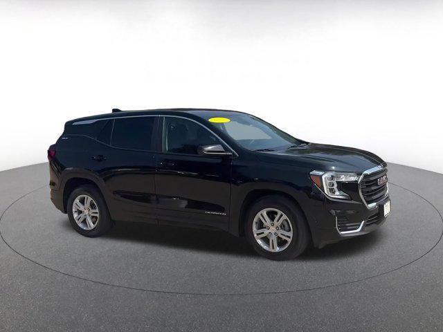used 2024 GMC Terrain car, priced at $21,394