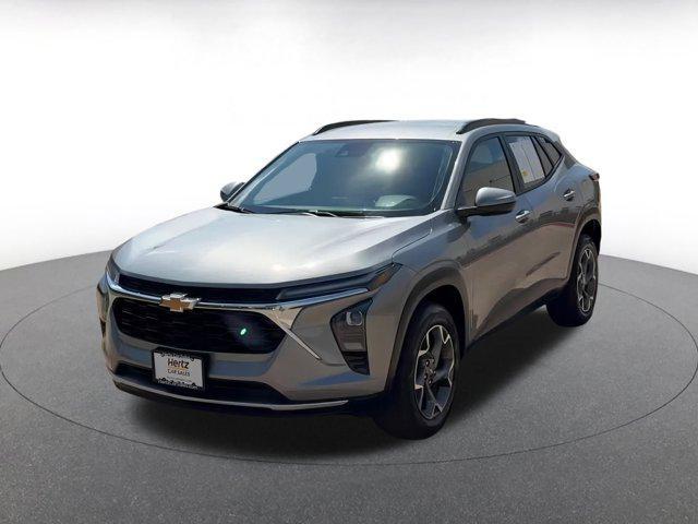 used 2025 Chevrolet Trax car, priced at $21,573