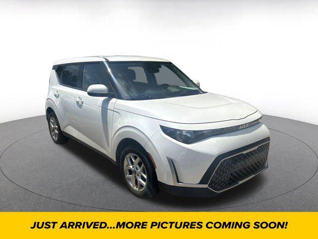 used 2023 Kia Soul car, priced at $16,214