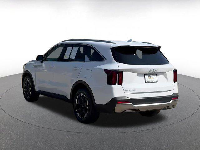 used 2024 Kia Sorento car, priced at $28,730