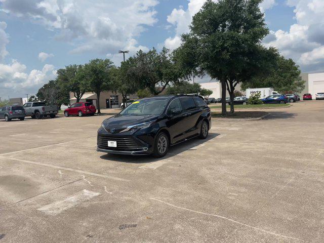 used 2023 Toyota Sienna car, priced at $46,931