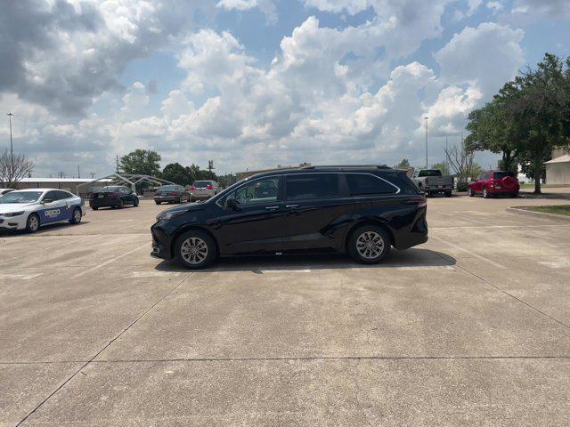 used 2023 Toyota Sienna car, priced at $46,931