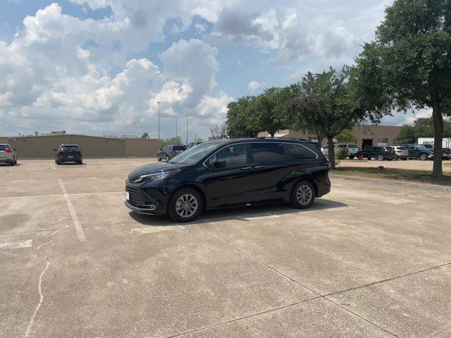 used 2023 Toyota Sienna car, priced at $46,931