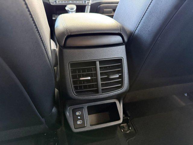 used 2025 Kia Seltos car, priced at $22,142