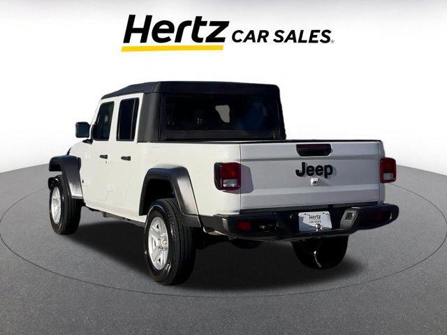 used 2023 Jeep Gladiator car, priced at $27,372