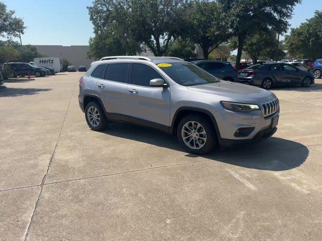 used 2020 Jeep Cherokee car, priced at $15,824