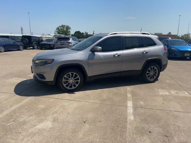 used 2020 Jeep Cherokee car, priced at $15,824