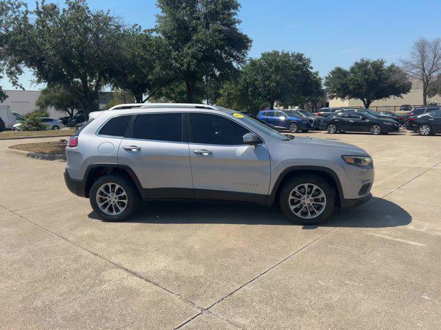 used 2020 Jeep Cherokee car, priced at $15,824