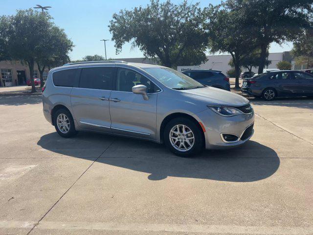 used 2020 Chrysler Pacifica car, priced at $20,557