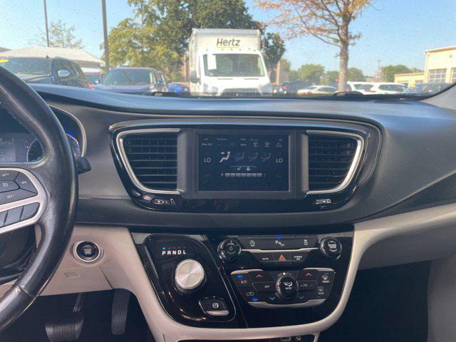 used 2020 Chrysler Pacifica car, priced at $20,557