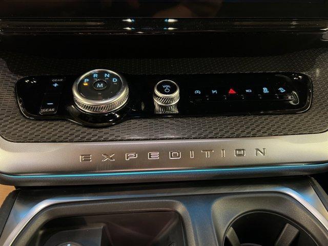 new 2025 Ford Expedition Max car, priced at $85,685