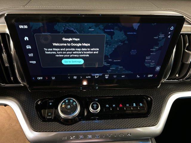 new 2025 Ford Expedition Max car, priced at $85,685