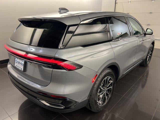 new 2024 Lincoln Nautilus car, priced at $51,260