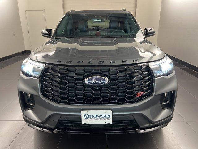 new 2025 Ford Explorer car, priced at $59,175