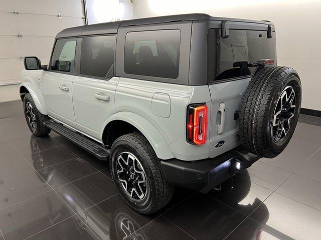 new 2024 Ford Bronco car, priced at $52,405