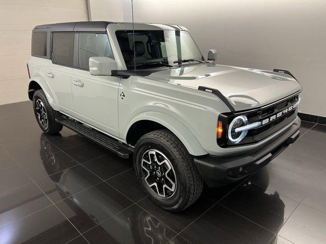 new 2024 Ford Bronco car, priced at $52,405