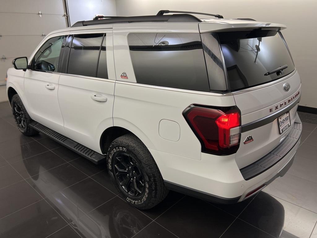used 2022 Ford Expedition car, priced at $52,309
